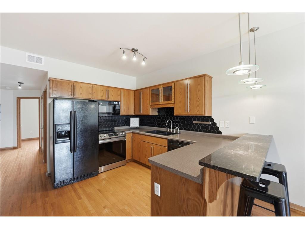 15 E Minnesota Street #211 Saint Joseph MN 56374 7062063 image2