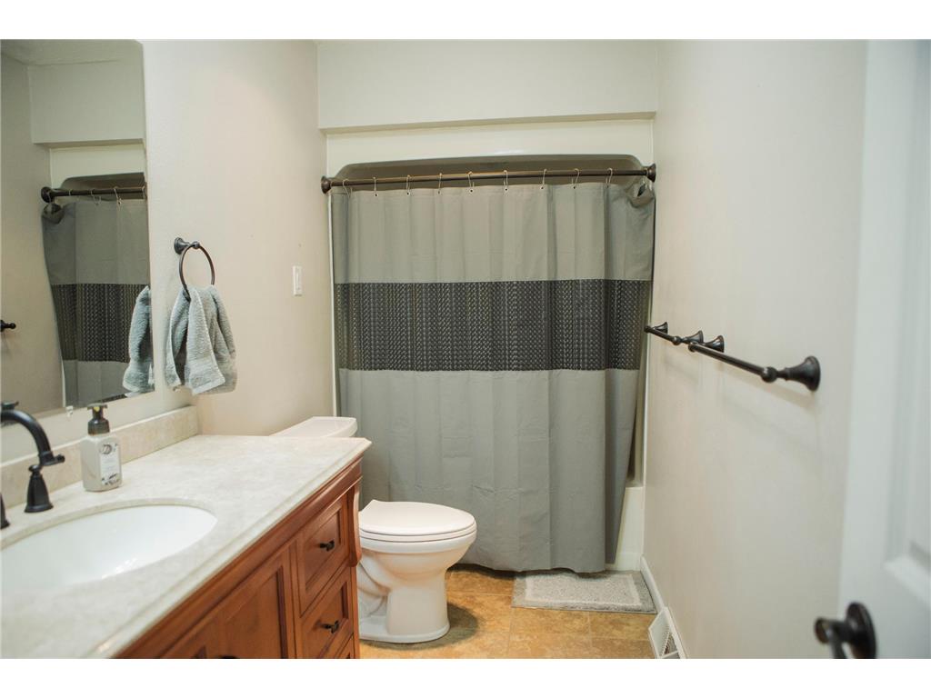 15 Highland Drive Morris MN 56267 6822013 image18