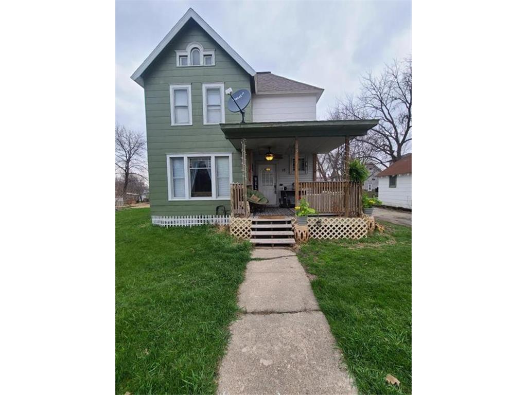 15 Lake Avenue W, Minnesota Lake, MN, 56068 MLS 6154187 Edina Realty