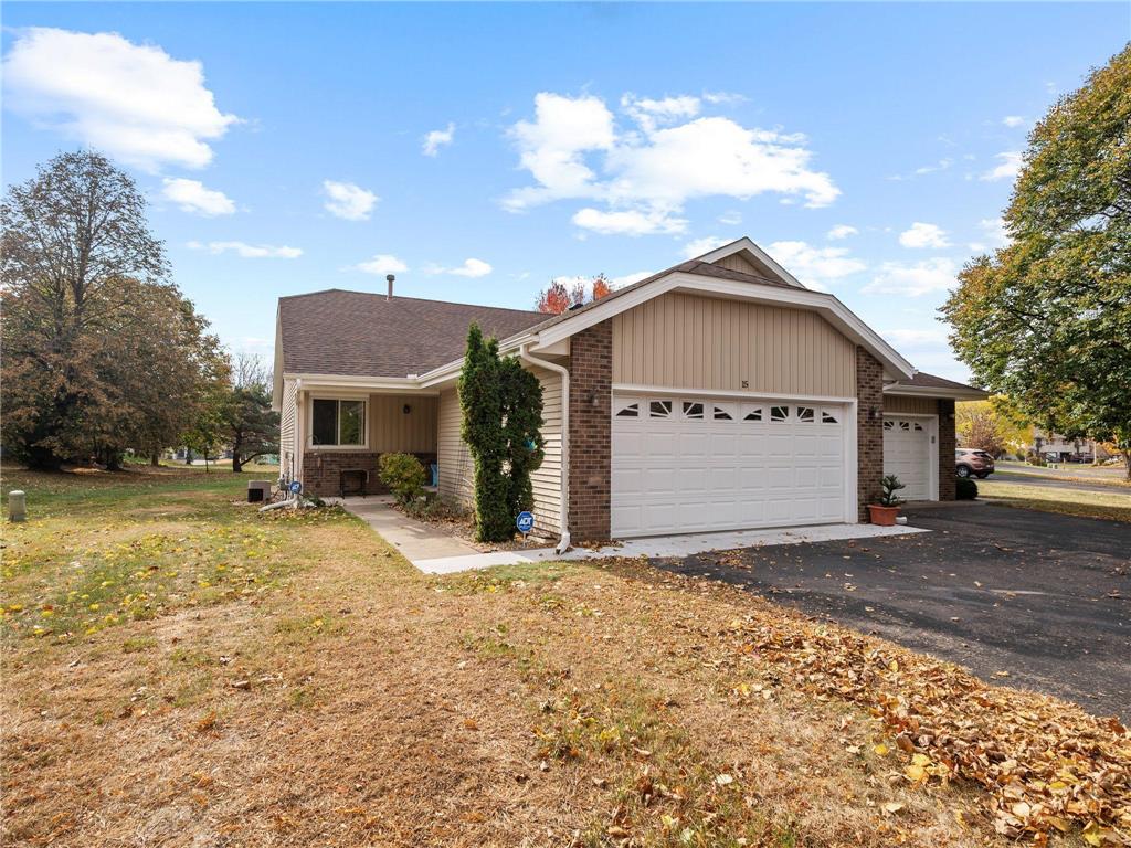 15 Oak Leaf Lane Circle Pines MN 55014 6625299 image1