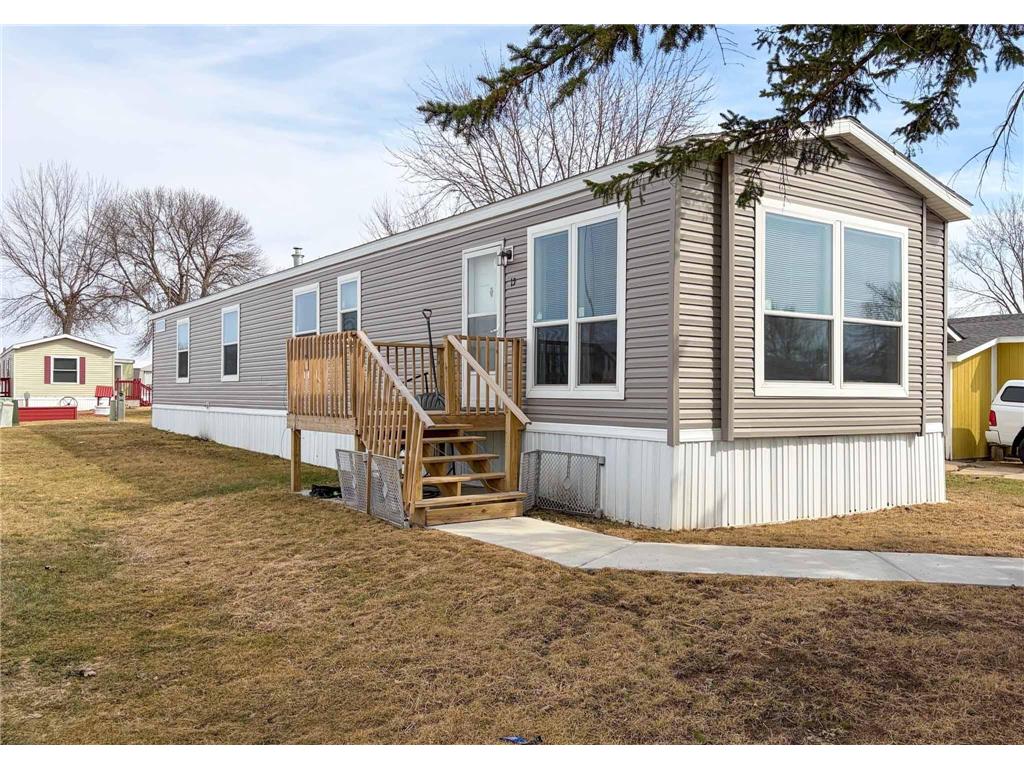 15 Randy Avenue Melrose MN 56352 7024094 image1