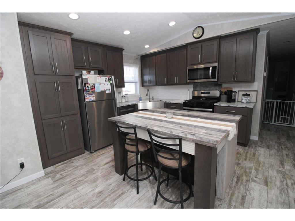 15 Randy Avenue Melrose MN 56352 7024094 image2