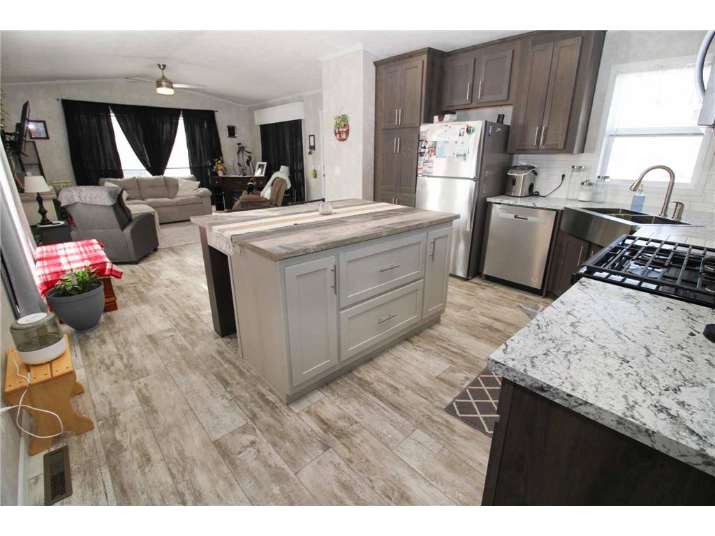 15 Randy Avenue Melrose MN 56352 7024094 image4