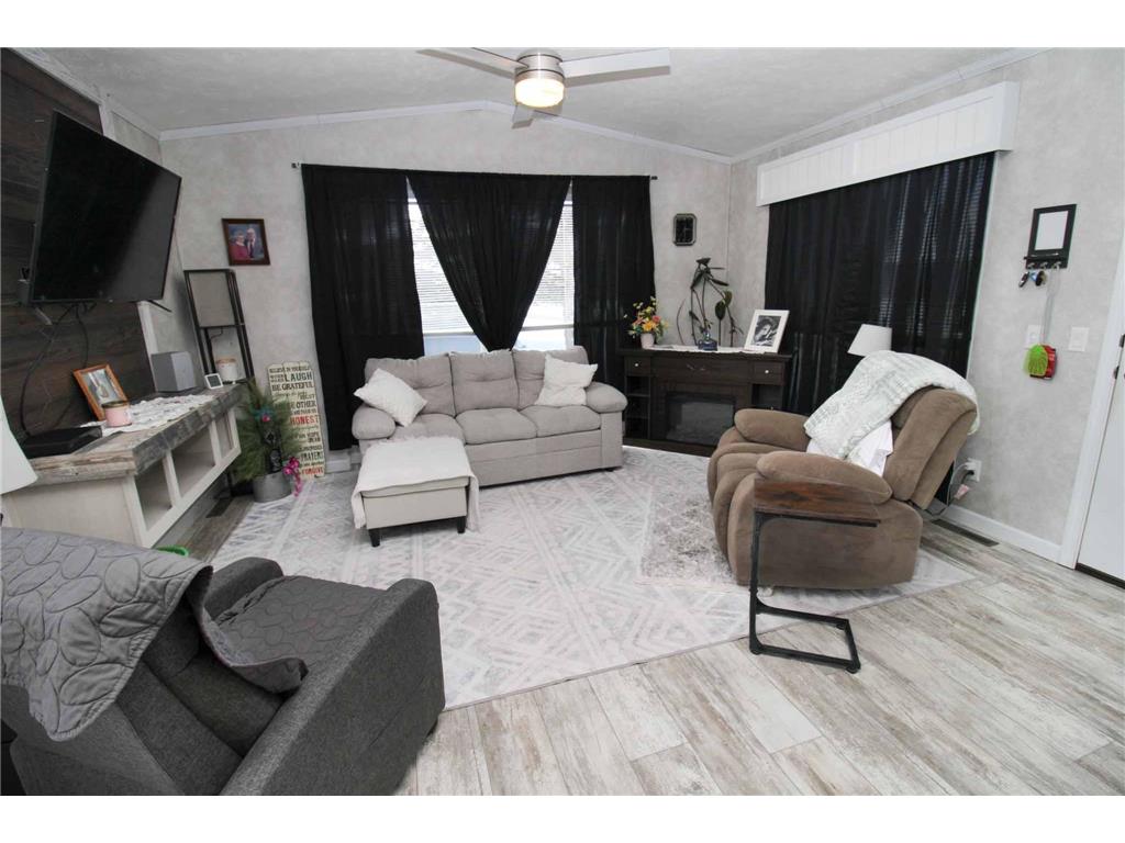 15 Randy Avenue Melrose MN 56352 7024094 image6