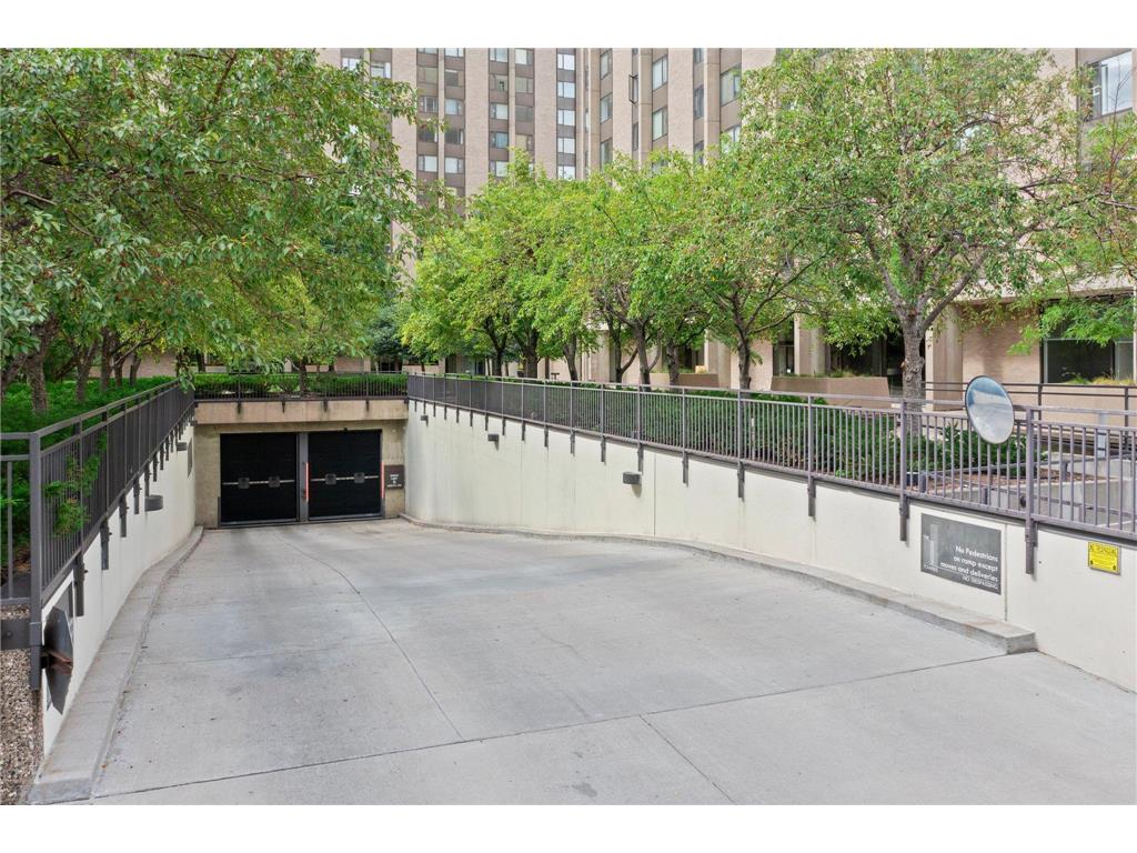 15 S 1st Street #A1108 Minneapolis MN 55401 7043529 image33