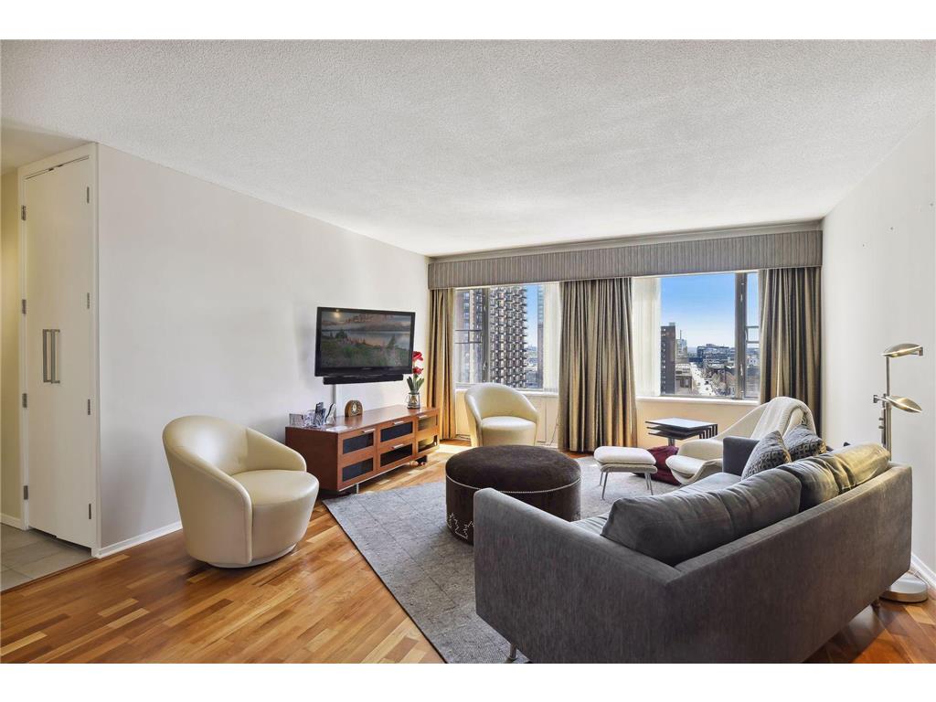 15 S 1st Street #A1202 Minneapolis MN 55401 6569221 image1