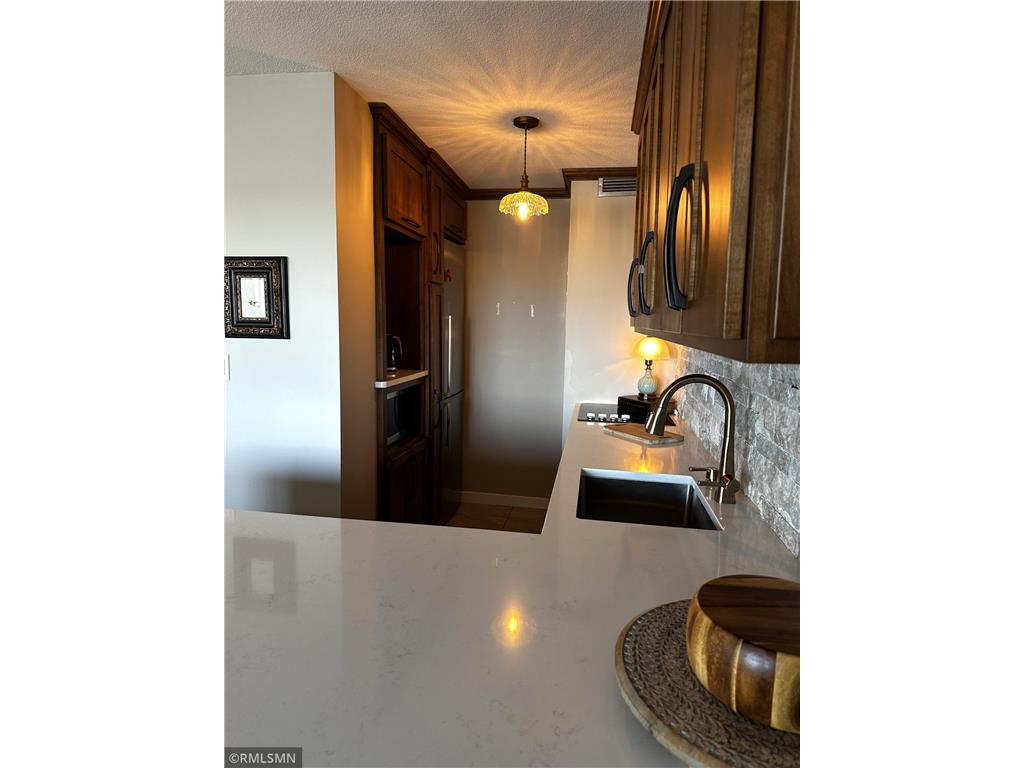 15 S 1st Street #A1409 Minneapolis MN 55401 7058615 image8