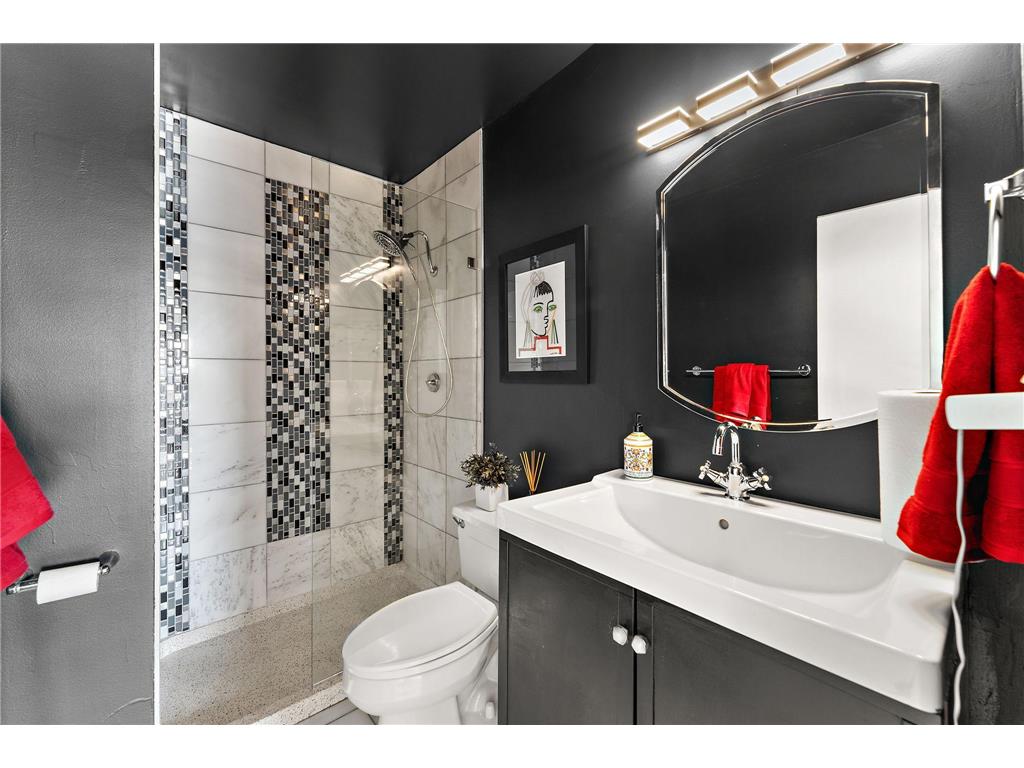 15 S 1st Street #A1502 Minneapolis MN 55401 6785876 image24