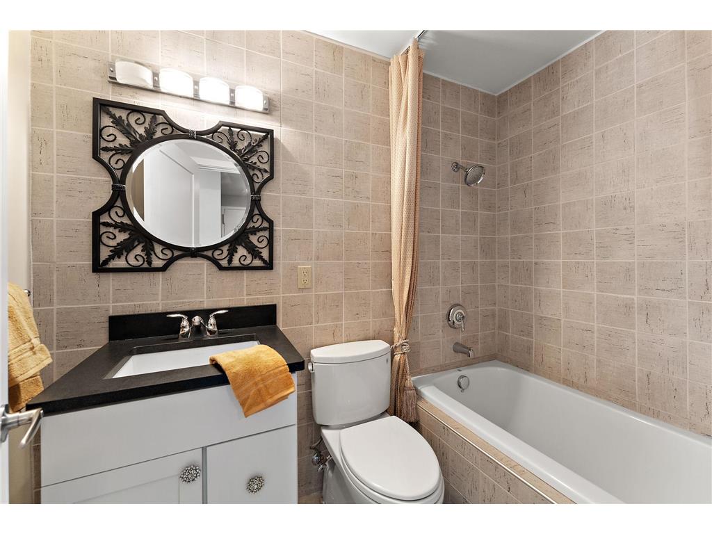 15 S 1st Street #A1502 Minneapolis MN 55401 6785876 image26