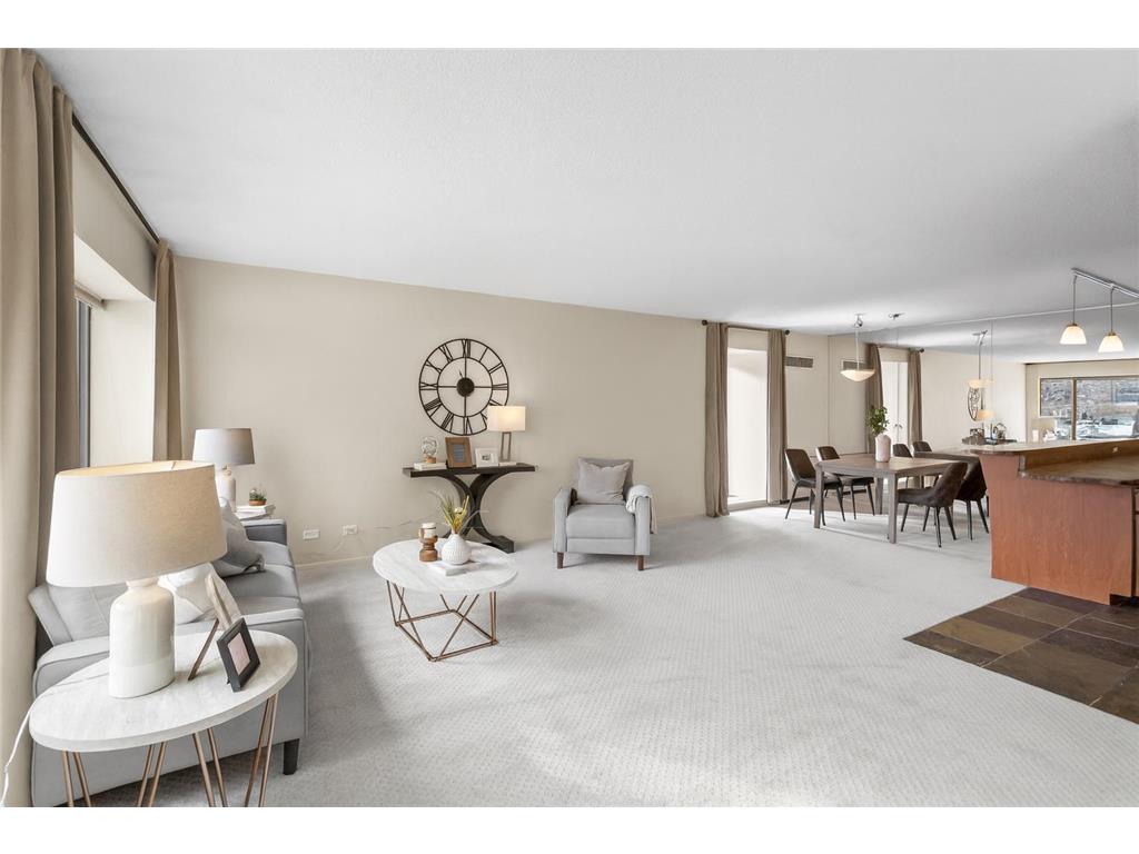 15 S 1st Street #A202 Minneapolis MN 55401 6816477 image2