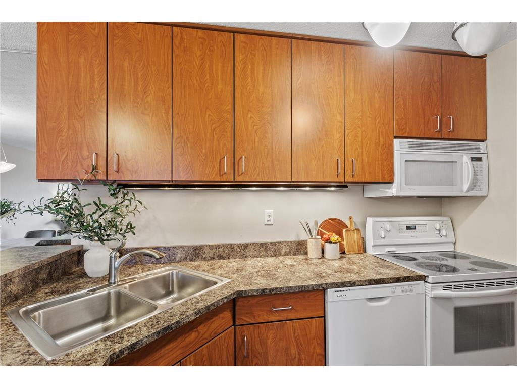 15 S 1st Street #A202 Minneapolis MN 55401 6816477 image7