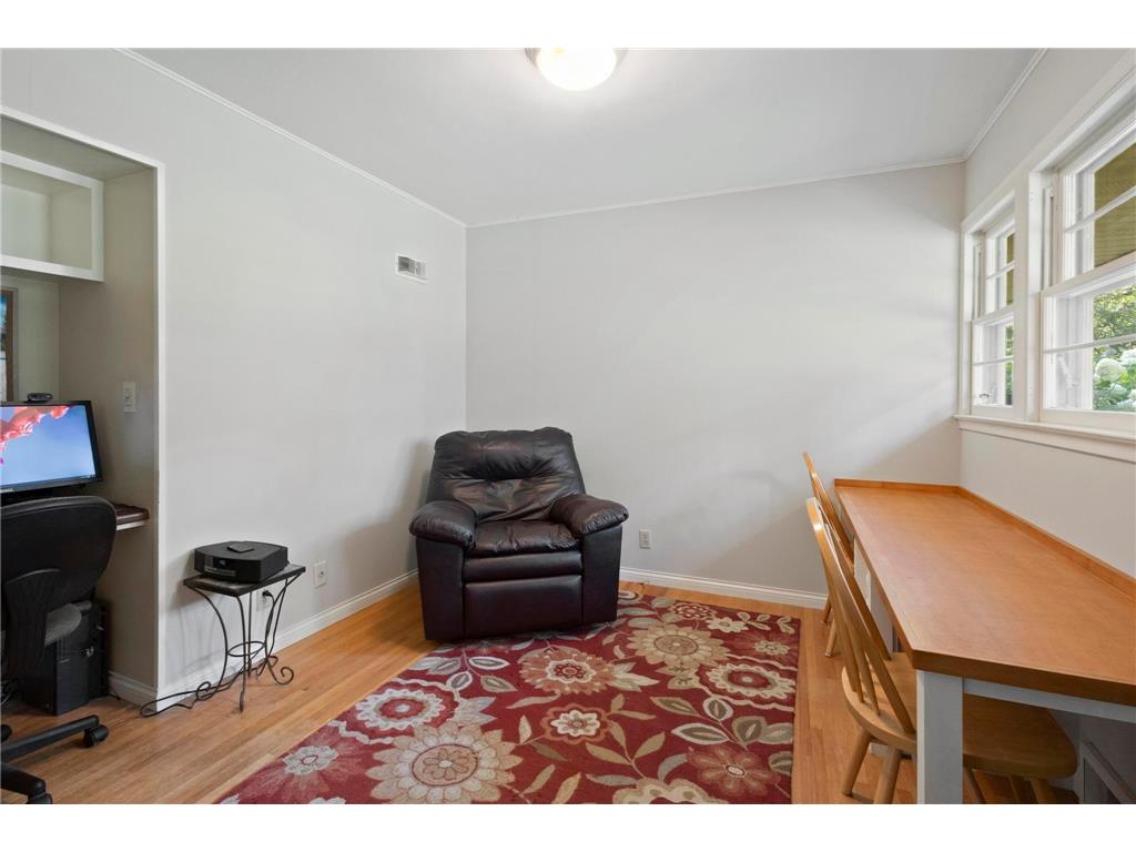 15 Saint Albans Road E Hopkins MN 55305 7038813 image22