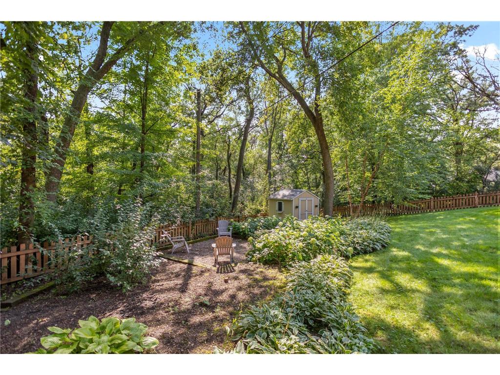 15 Saint Albans Road E Hopkins MN 55305 7038813 image25