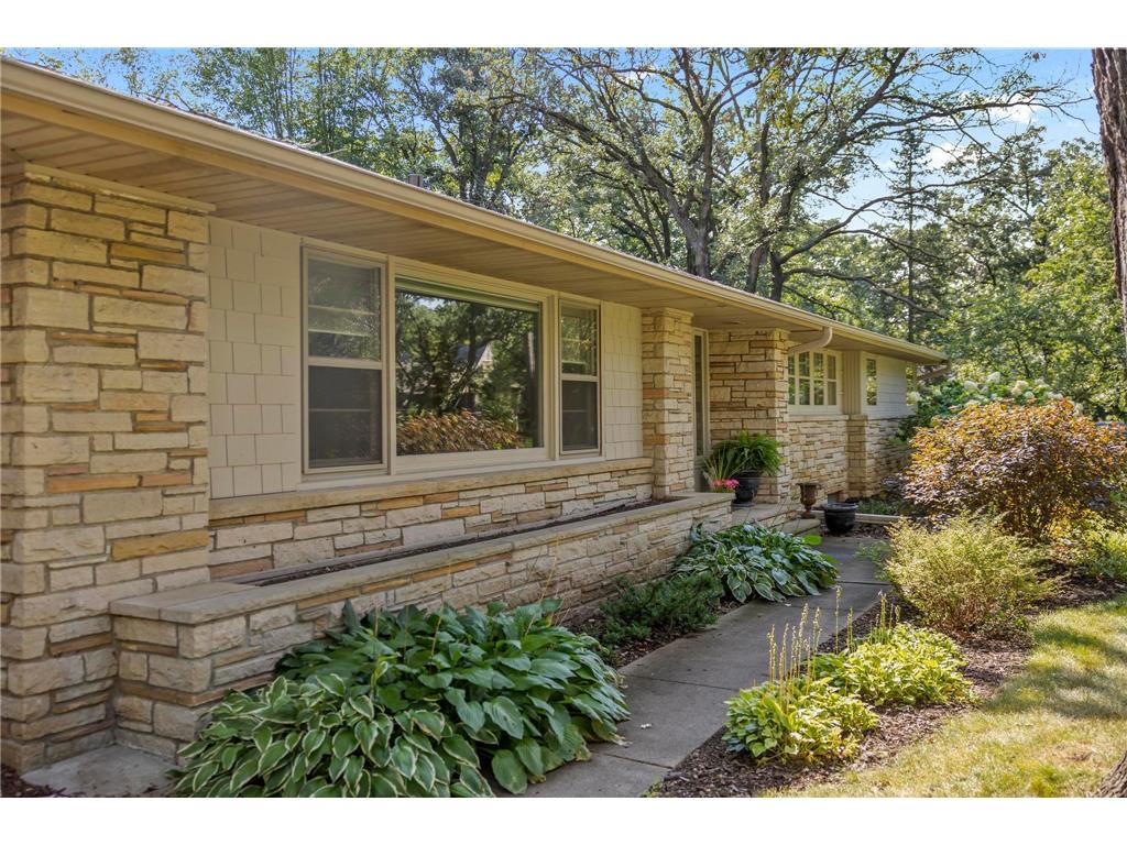 15 Saint Albans Road E Hopkins MN 55305 7038813 image6