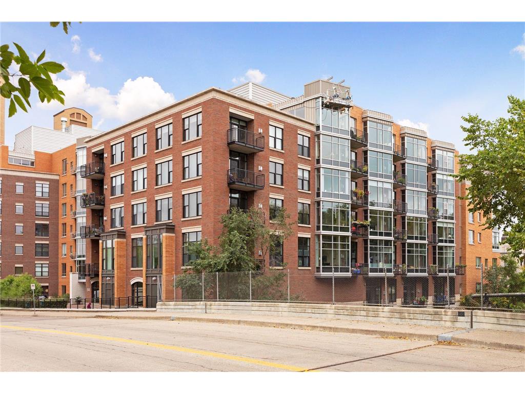 150 2nd Street NE #B302 Minneapolis MN 55413 6742180 image1