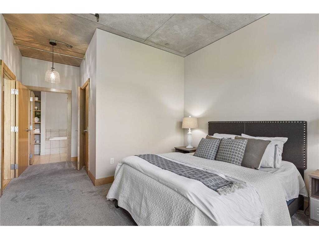 150 2nd Street NE #B305 Minneapolis MN 55413 7050324 image16