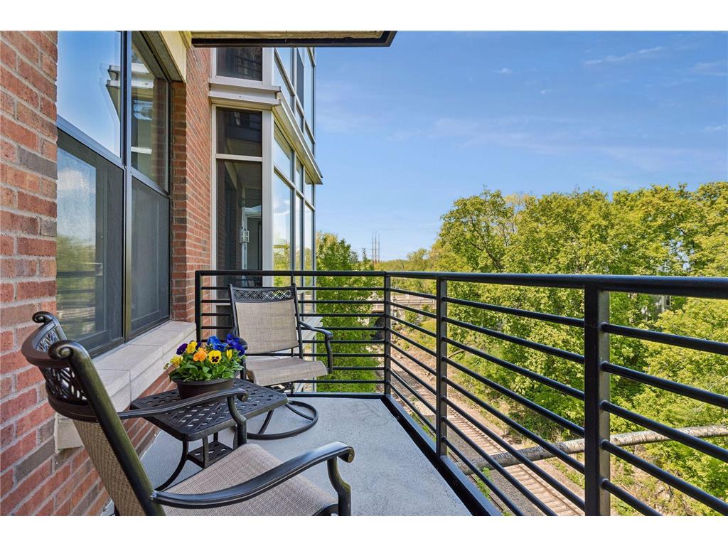 150 2nd Street NE #B305 Minneapolis MN 55413 7050324 image25