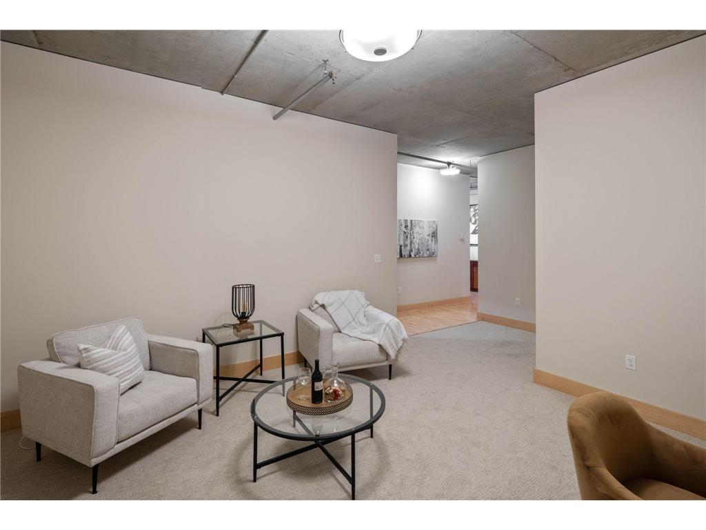 150 2nd Street NE #B413 Minneapolis MN 55413 7078815 image32