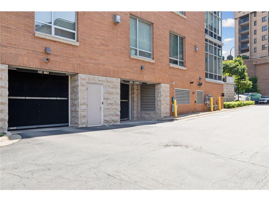 150 2nd Street NE #B507 Minneapolis MN 55413 7070529 image63