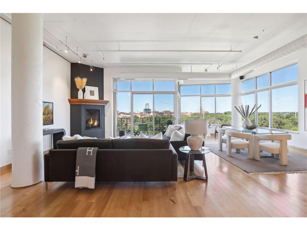 150 2nd Street NE #B607 Minneapolis MN 55413 - Mississippi 6370590 image1