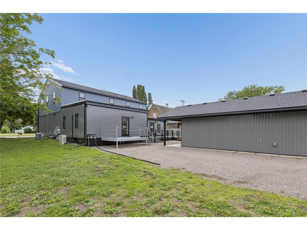 150 Broadway St E New Germany MN 55367 7089425 image31