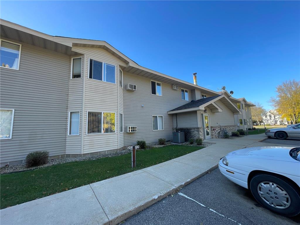 150 Coleman Avenue E, Eden Valley, MN, 55329 MLS 6449376 Edina Realty