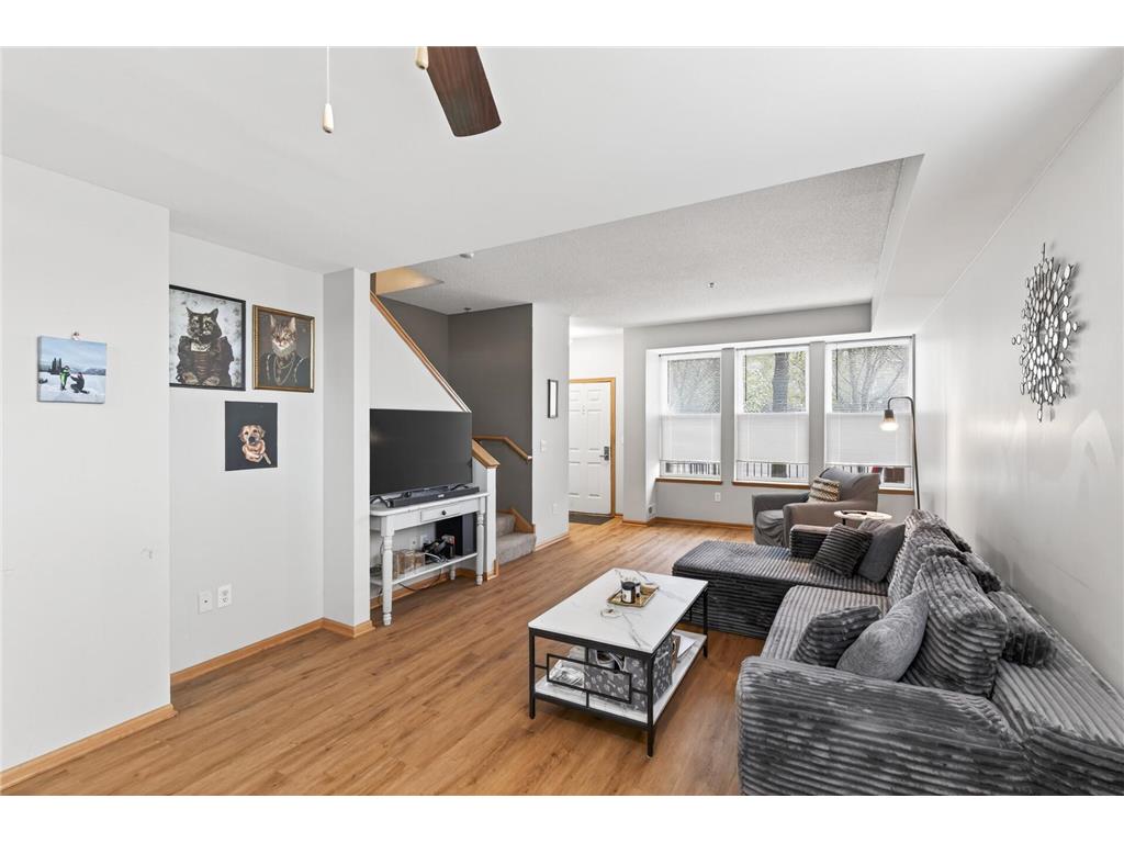 150 E Burnsville Parkway #101 Burnsville MN 55337 7060512 image6