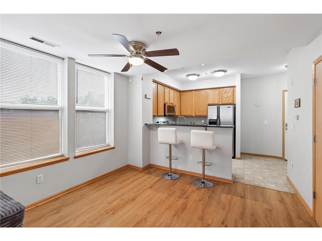 150 E Burnsville Parkway #101 Burnsville MN 55337 7060512 image7