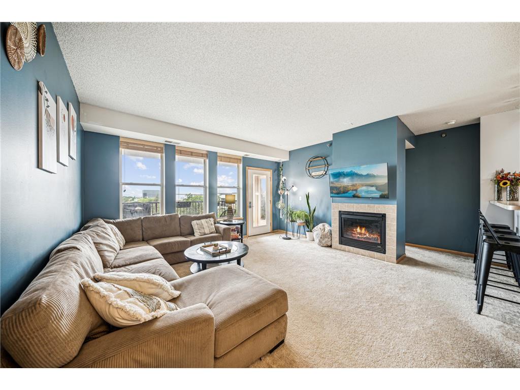 150 E Burnsville Parkway #408 Burnsville MN 55337 6561882 image1