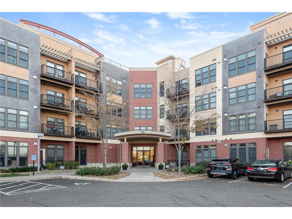 150 E Travelers Trail #206 Burnsville MN 55337 6273647 image1