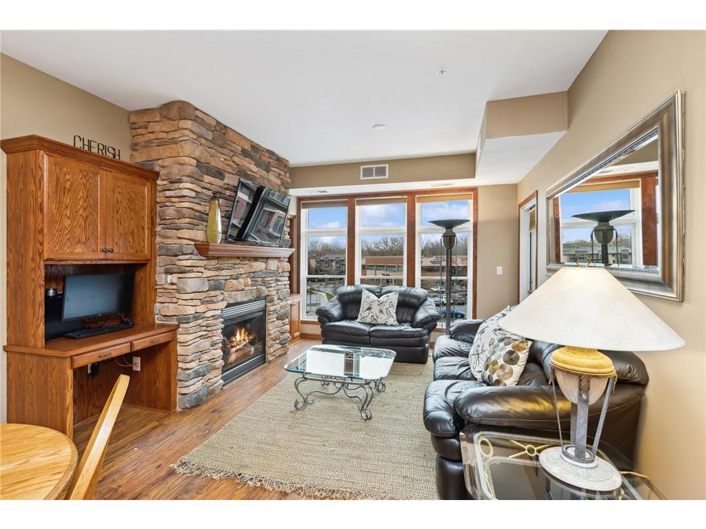 150 E Travelers Trail #321 Burnsville MN 55337 6352181 image1