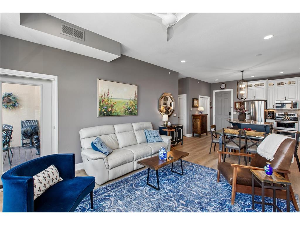 150 E Travelers Trail #420 Burnsville MN 55337 7102460 image14