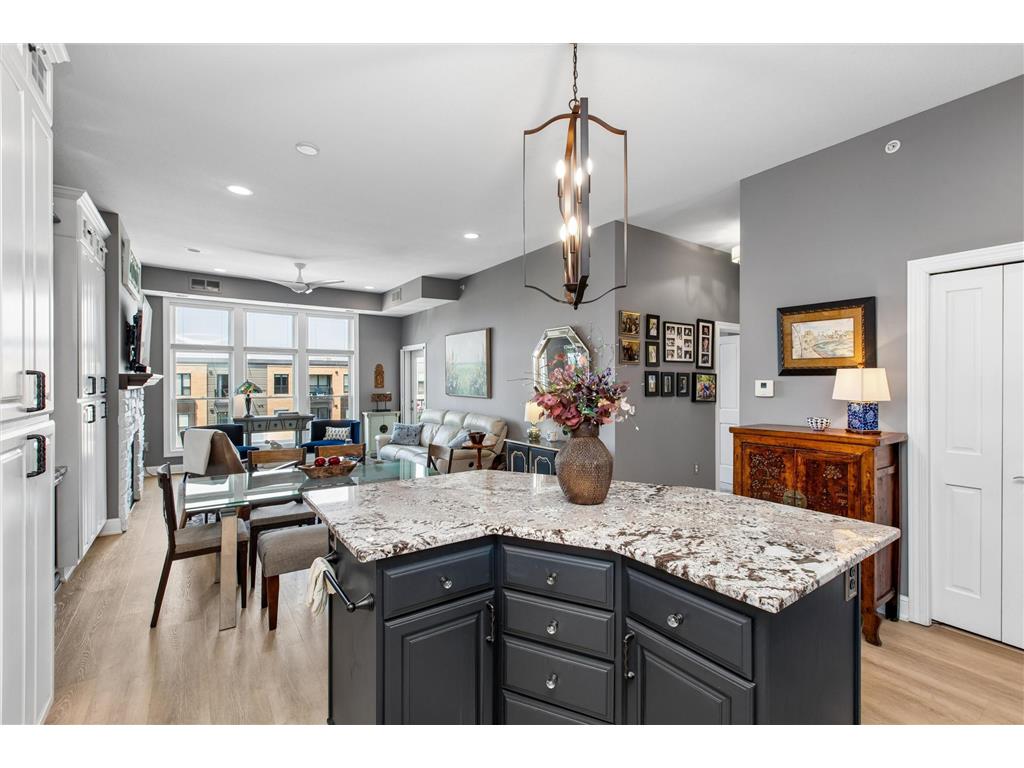 150 E Travelers Trail #420 Burnsville MN 55337 7102460 image2