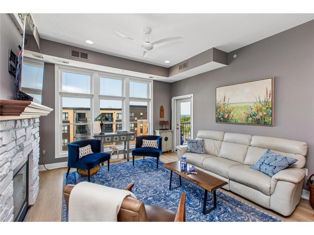 150 E Travelers Trail #420 Burnsville MN 55337 7102460 image6