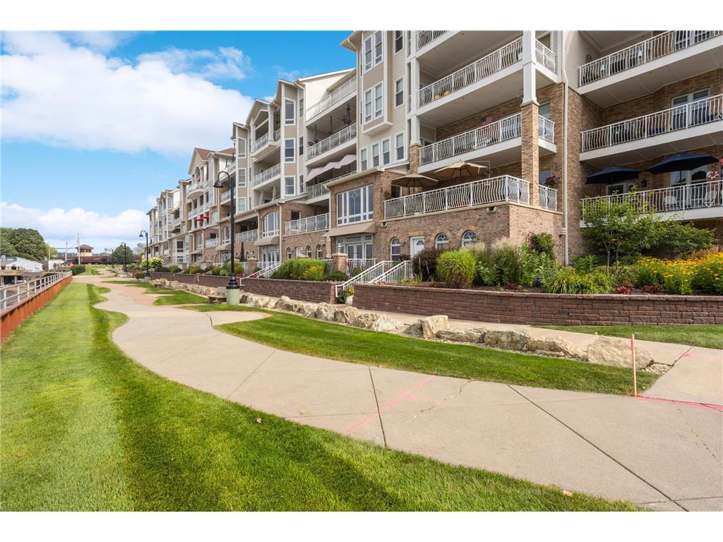 150 Front Street #323 Prescott WI 54021 - St Croix River 7020305 image2