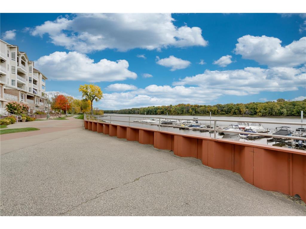 150 Front Street N #314 Prescott WI 54021 - St Croix River 7068501 image15