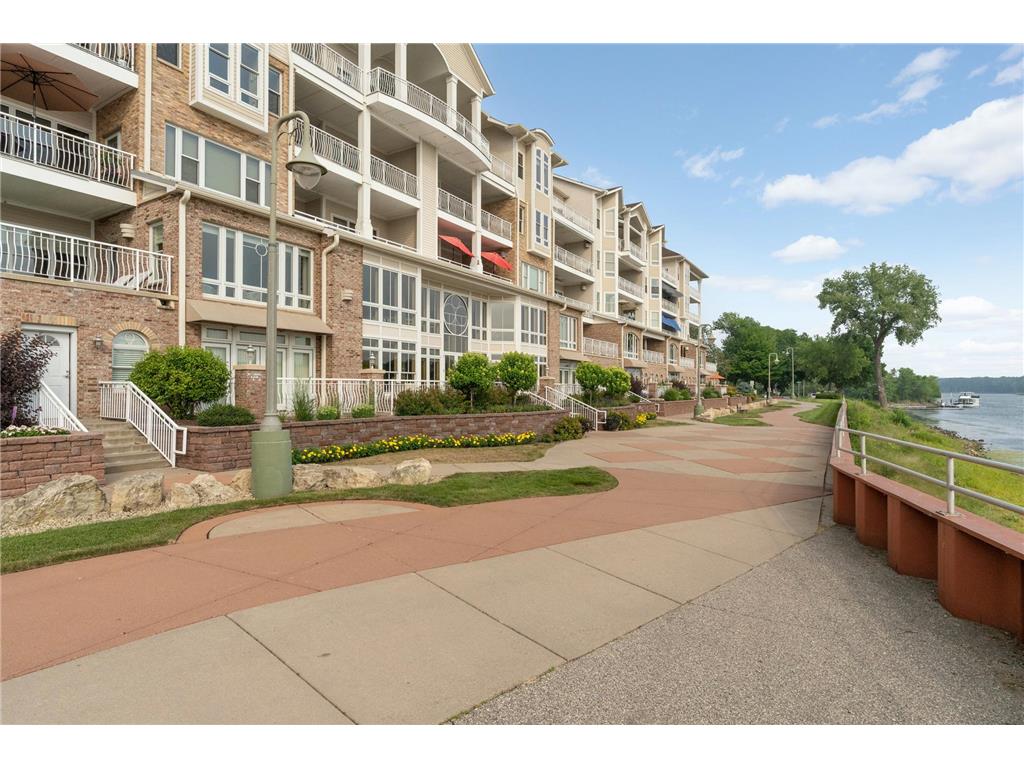 150 Front Street N #314 Prescott WI 54021 - St Croix River 7068501 image37