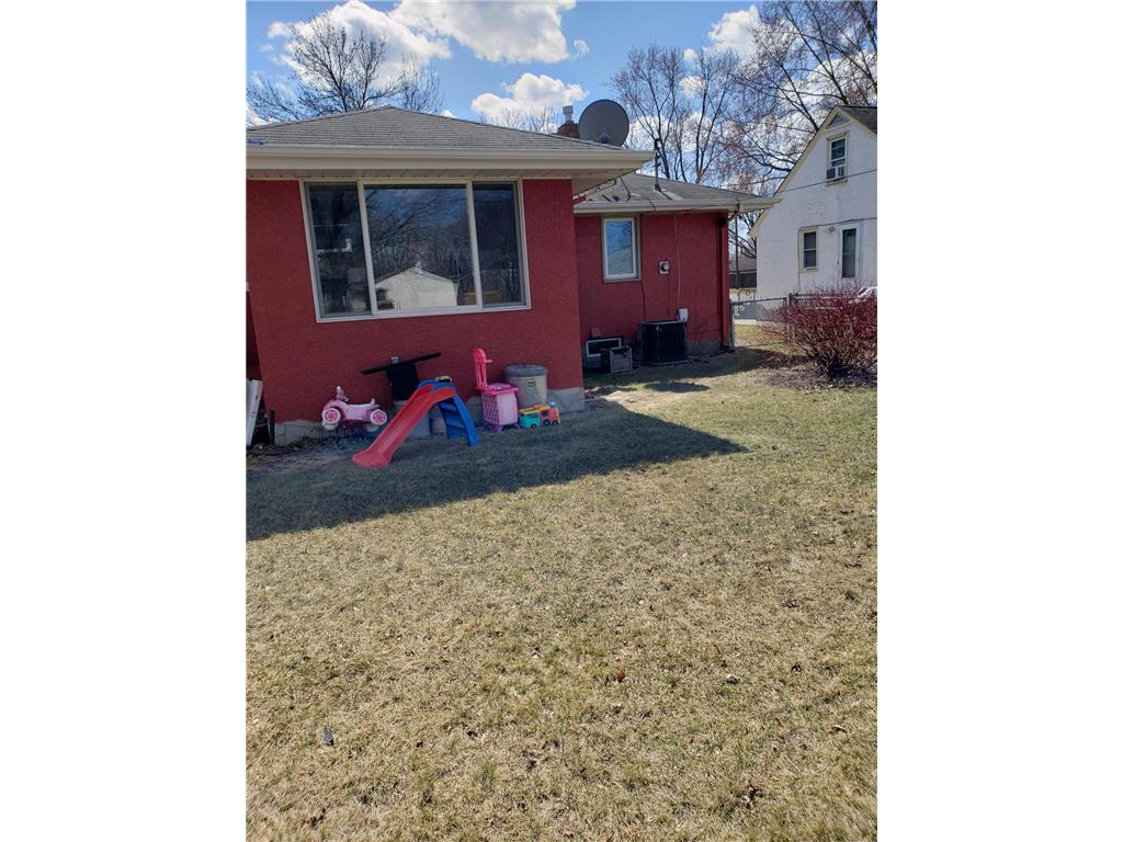 150 W Macarthur Street W South Saint Paul MN 55075 6321958 image1