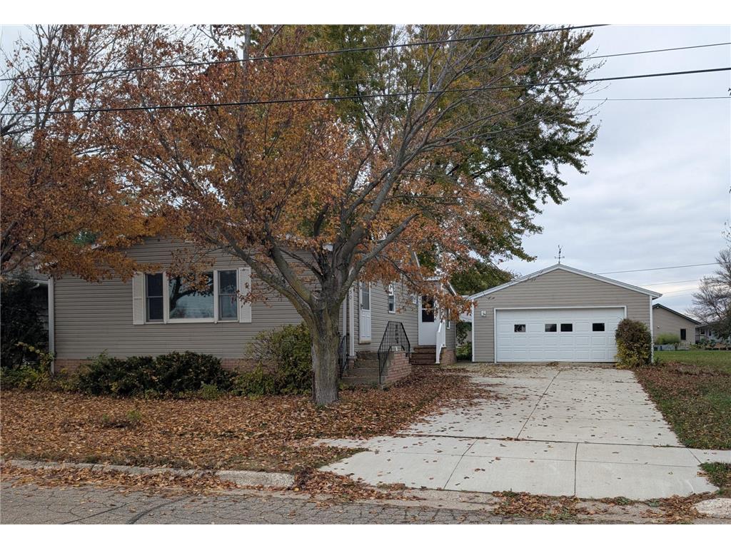 150 Mason Avenue Alden MN 56009 - Morin 6811357 image1