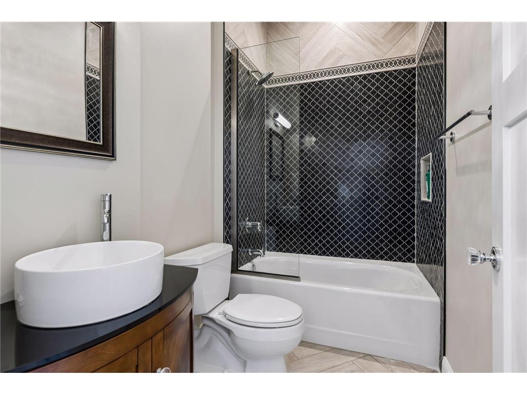 150 Portland Avenue #500 Minneapolis MN 55401 7103701 image143