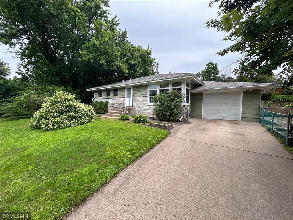 1500 Constance Drive W Golden Valley MN 55422 6556253 image1
