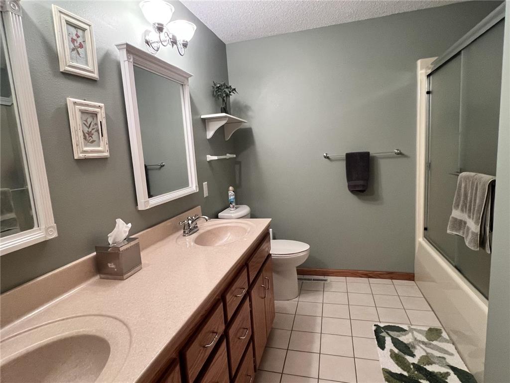 1500 Mc Auliffe Place NW Alexandria MN 56308 7070846 image41