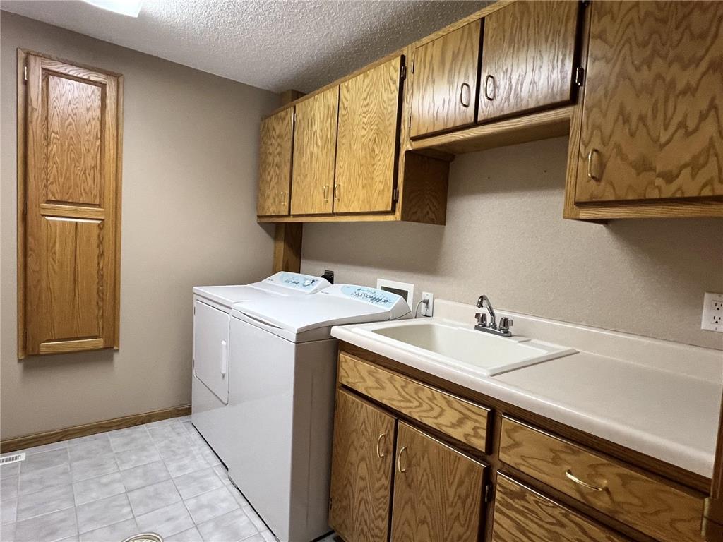 1500 Mc Auliffe Place NW Alexandria MN 56308 7070846 image43