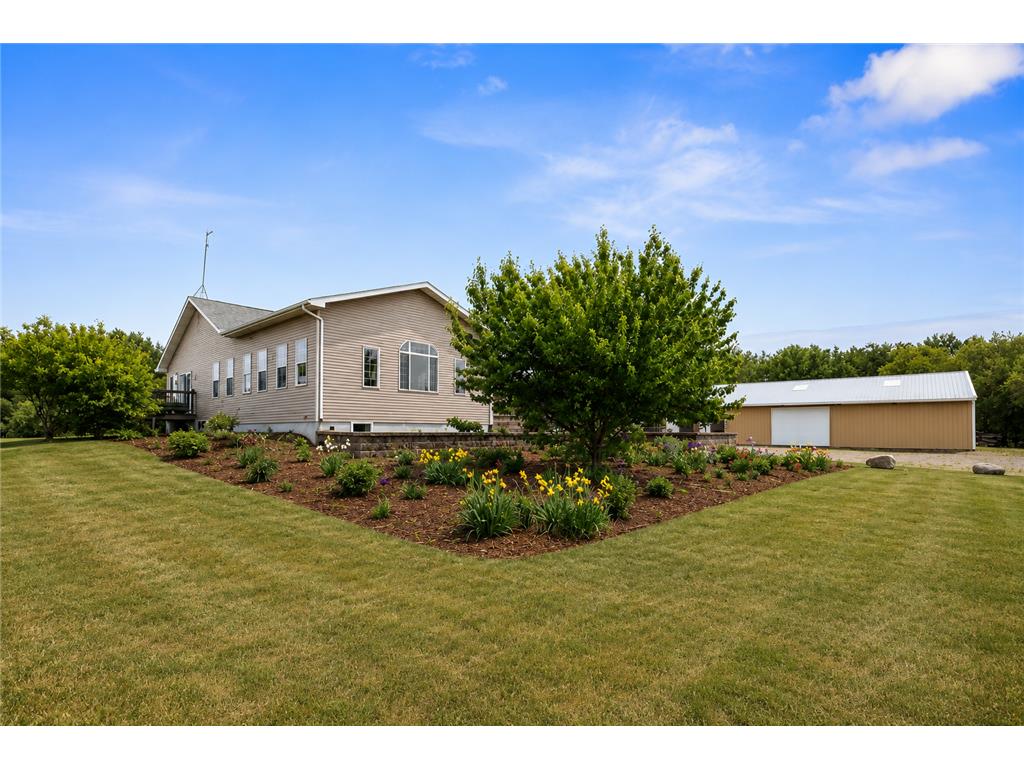 1500 Olympic Street Braham MN 55006 7087765 image3