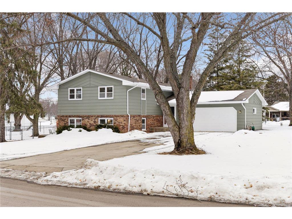 1500 Quebec Avenue N Champlin MN 55316 7013380 image1