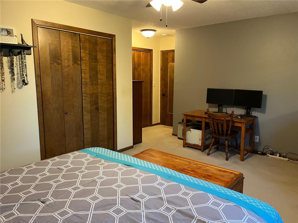 1500 River Road Windom MN 56101 6789908 image10