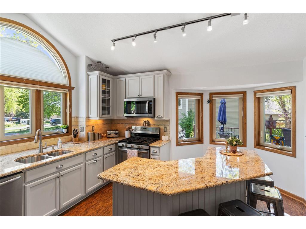 15000 Sunrise Lane Burnsville MN 55306 7068936 image11