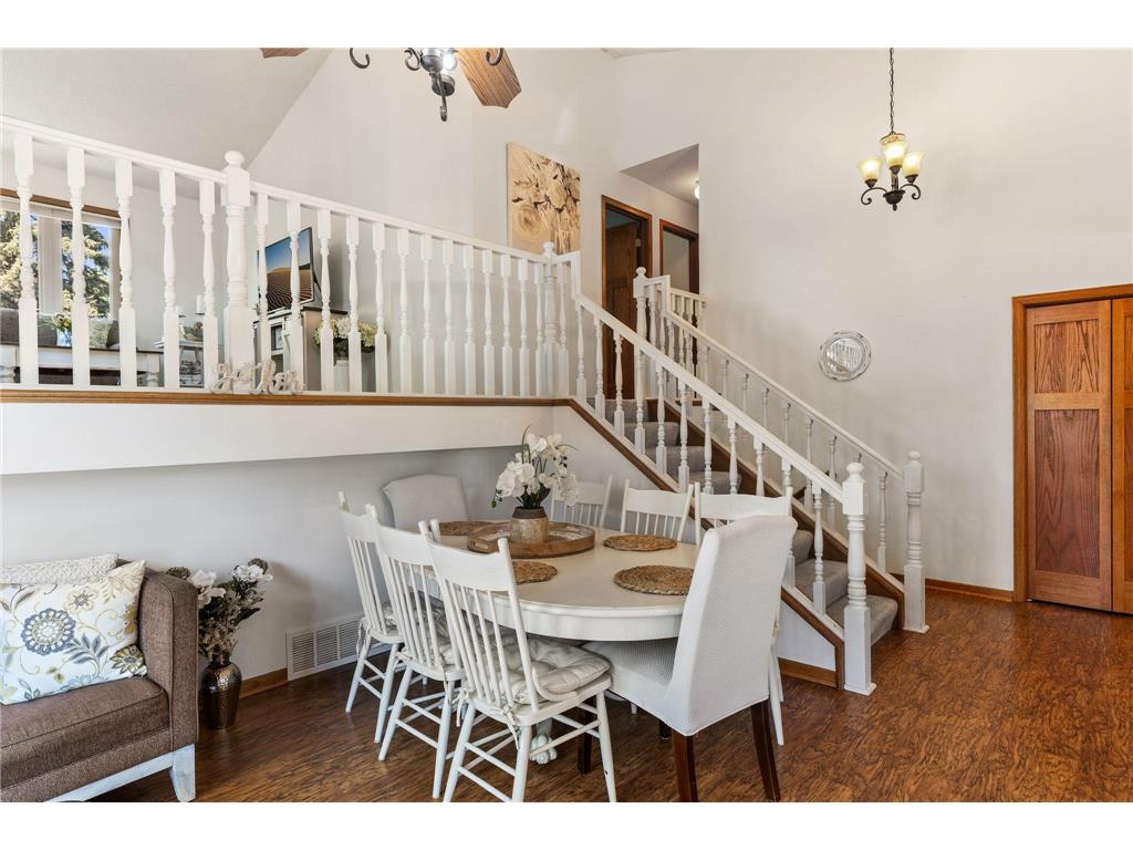 15000 Sunrise Lane Burnsville MN 55306 7068936 image14