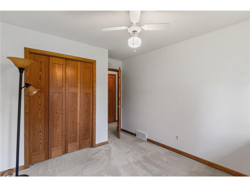 15000 Sunrise Lane Burnsville MN 55306 7068936 image20