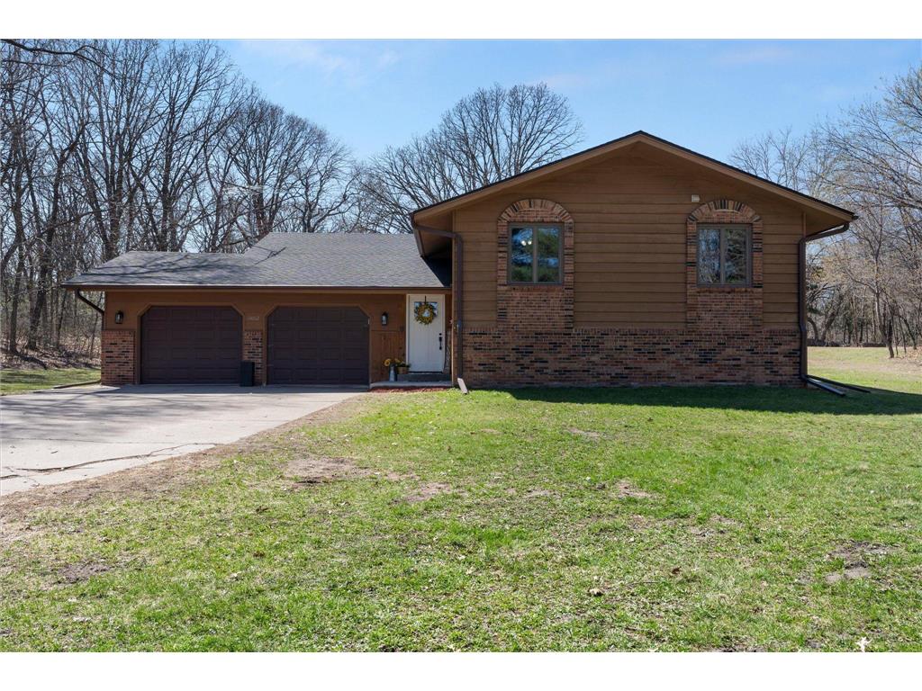 15002 University Avenue NW Andover MN 55304 7060761 image1